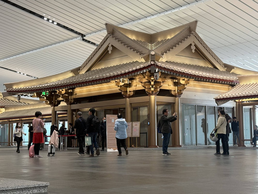 “远赴人间惊鸿宴,一睹长安盛世颜” 把博物馆建到机场里 这“很西安”