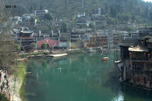 湘西地区游记图文-一弯碧水绕古城 -- 湖南凤凰