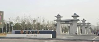 4月限定！龙门石窟保姆级路线+避坑指南」穿越千年，与卢舍那大佛贴面而过！