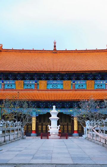 昆明治愈日!圆通寺寻禅意,翠湖高空下午茶太惬意🌿