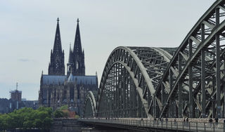 欧洲三个月环游十三《从古堡深谷到运河流光:海德堡、科隆、波恩、亚琛四城记》