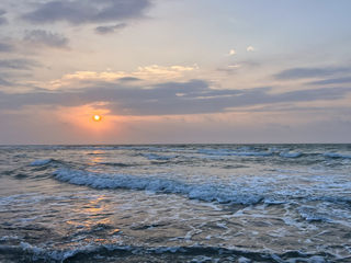 涠洲岛2天1夜:与落日、海浪和自由的浪漫邂逅