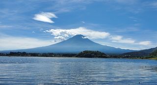 富⼠⼭⼀⽇游纪行