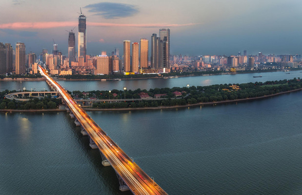 🌆 长沙印象:历史文化与现代时尚的交融