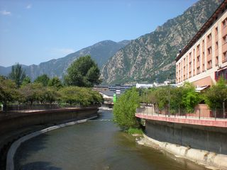 欧洲七小国溯源之六 由两个外国人并列国家元首的安道尔