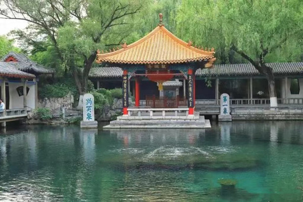 三月份旅游最佳地方,济南值得去的景点