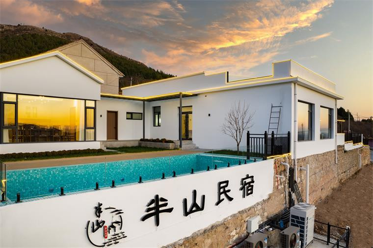 天津薊縣盤山半山民宿，花費200万精心打造，面積1100平超大樂居。