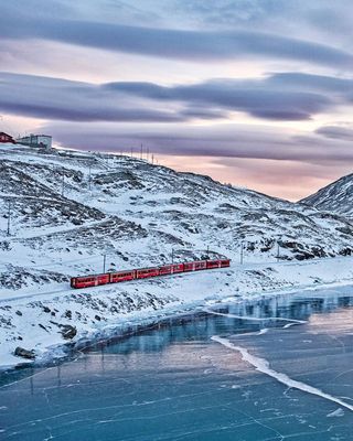 冰川快车直达，在瑞士最老古城库尔来一场浪漫的冰雪之约
