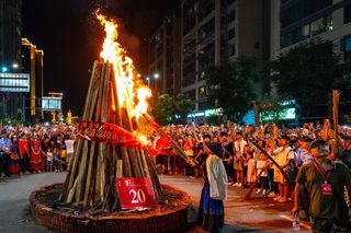 【凉山验客】自驾游凉山,看西昌彝族火把节