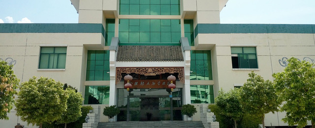 铭记历史传承革命精神