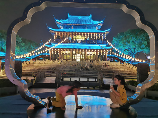 苏州市区的盘门景区不止有漂亮的夜景