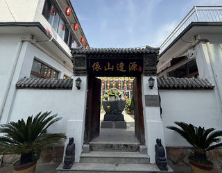 承德兴隆青松岭花市村福客轩民宿农家院有电梯地暖户外泳池四季营业,板更擅长烹制地道农家饭菜