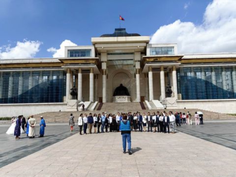 云游四海(1806)蒙俄行之五:苏赫巴托广场