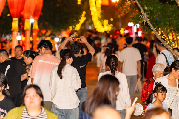 开学季 | 吹响开学“集结号”，向水街出发~