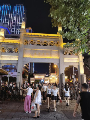 长沙老街美食小吃暴走指南：本地人私藏的“快乐地图”