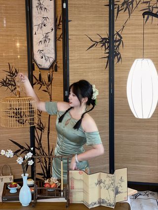 浣溪沙|听风八百遍，才知是秋天