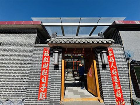 北京密云水库捧河湾友客山水民宿农家院,门前野钓包院仅1000出头!