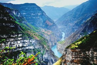 不输科罗拉多！中国这座大峡谷，藏着旷世幽境