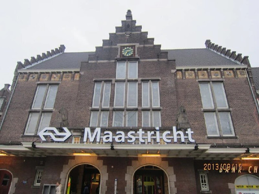 马斯特里赫特 Maastricht一日游
