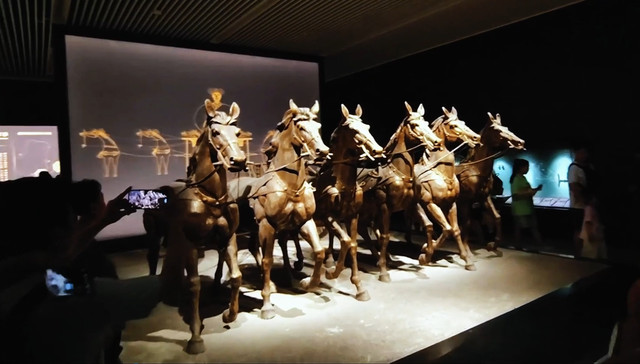 吴王夫差矛 虎座鸟架鼓 在“楚国八百年”一睹楚国的起源发展历程