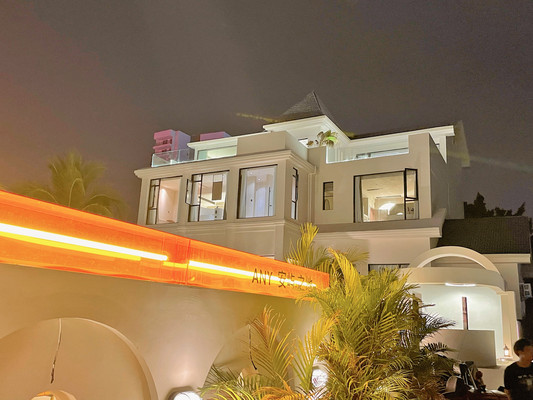 一个人去三亚住哪里才划算?