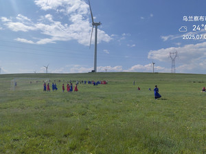 察右中旗游记图文-“天堂草原·清凉乐园”—— 辉腾锡勒草原