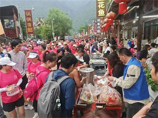 一份早餐的温度，一场爱心的奔赴｜2025汶川马拉松为爱启程~