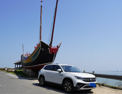 温岭石塘半岛景区游记图片] “七五团”浙江行（六） （温岭石塘 大海、渔村、石屋、灯塔，还有一艘渔船））