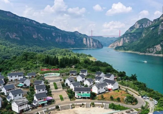 乡游黔中 | 黔西市新仁苗族乡:正是秋日好时光,直达乌江源绝美之地!