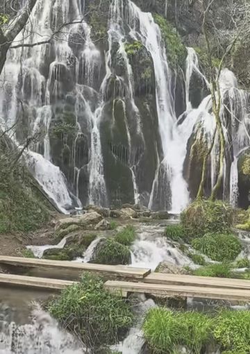 探访南陵水龙山瀑布:自然的馈赠与宁静的旅程