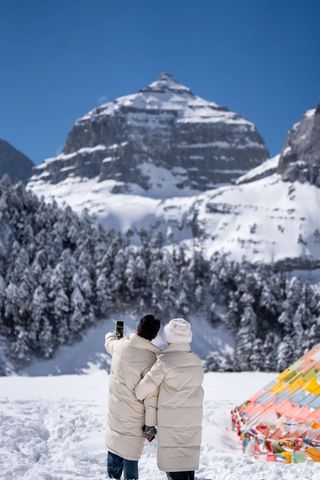 全网追雪｜香格里拉私藏的冰雪仙境，巴拉格宗冬雪返场！