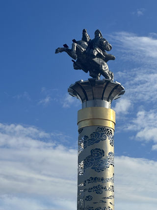 呼伦贝尔两人行