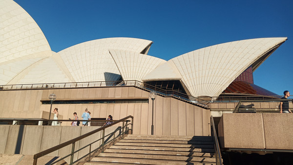 大洋洲看海观湖首选新西兰和澳大利亚地广人稀环保景美消费高
