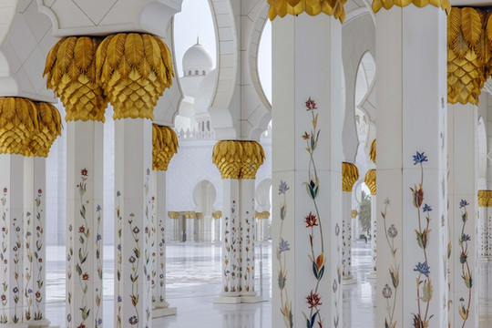 阿布扎比,2025年绝对不容错过的旅行目的地