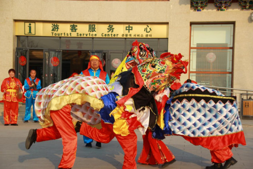 元宵佳节邂逅情人节:双节浪漫,爱在敬业旅游区
