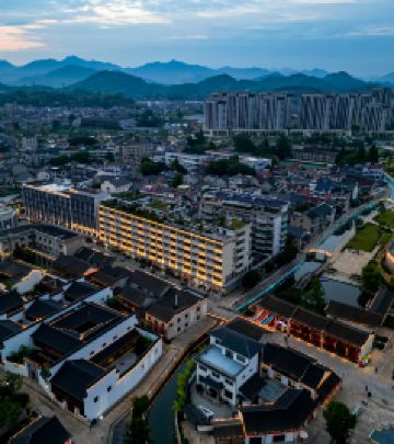 富阳城区游记图文-【富阳亚运游】探亚运场馆、水中漫步、露营烧烤、溶洞探险，带你领略桃花源之美