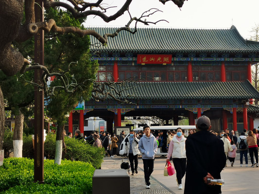 济南 大明湖 千佛山游记