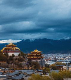松赞林寺景区游记图文-乘着高铁去香格里拉，换一种方式重走茶马古道