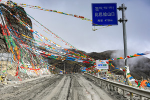 隆子游记图文-没有风花雪月只有炼狱般的路程，G219金东乡至扎日乡段