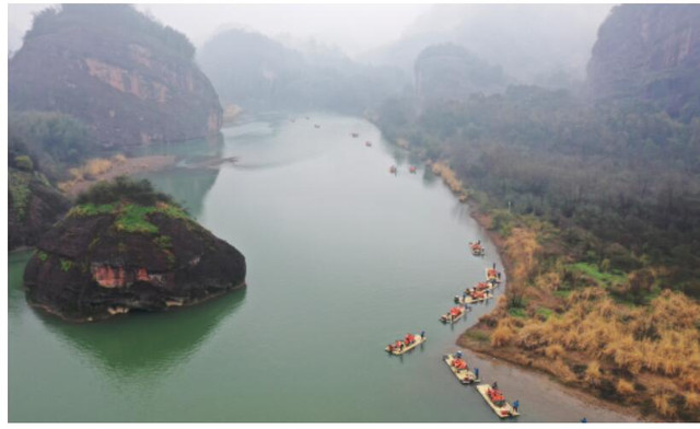 “龙年龙月龙日龙时”到龙虎山开启一场“寻龙之旅”