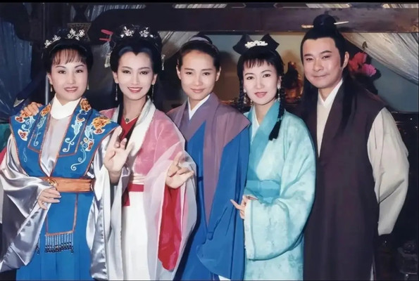 探索古典浪漫，共筑团队辉煌 —— 西湖传奇团建盛宴