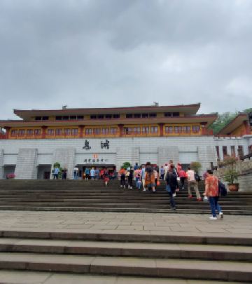 丰都鬼城游记图文-三峡之旅纪行（3）：过鬼门关，走黄泉路，会阎王爷，感受阴曹地府鬼神文化
