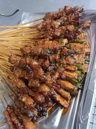 关于我2024年出差荔波三天两晚游记:小七孔滨江酒店与美食之旅