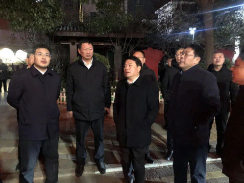 市城市管理局:用心用情用功 点亮城市夜空