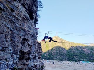 华北最野攀岩地乐谷银滩飞拉达，敢不敢与峭壁共舞？