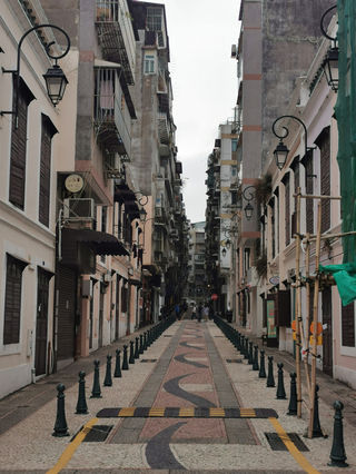 闲逛在澳门的老街道