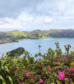 亚速尔群岛游记图文-似云如雾，像风又是雨，环绕这个火山岛的春天迷情-----葡萄牙圣米格尔岛