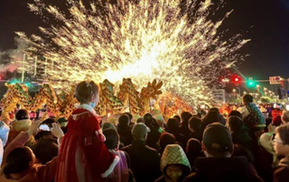 元宵非遗与古镇新生