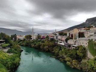 去远方，看巴尔干的山与海