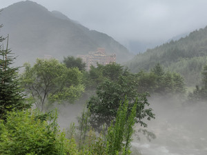 本溪县游记图文-绿野汤沟 溪谷小屋